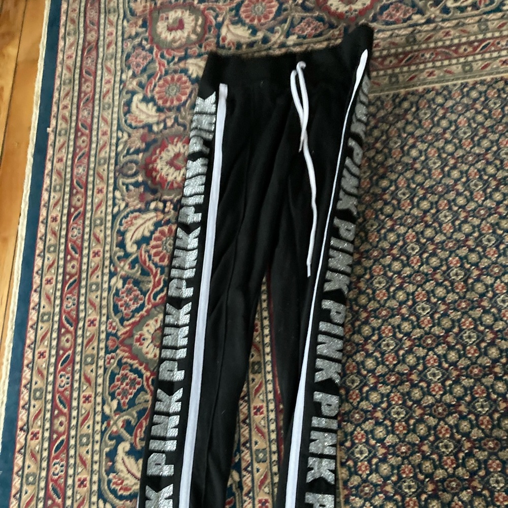 Woman’s PINK sweatpants!